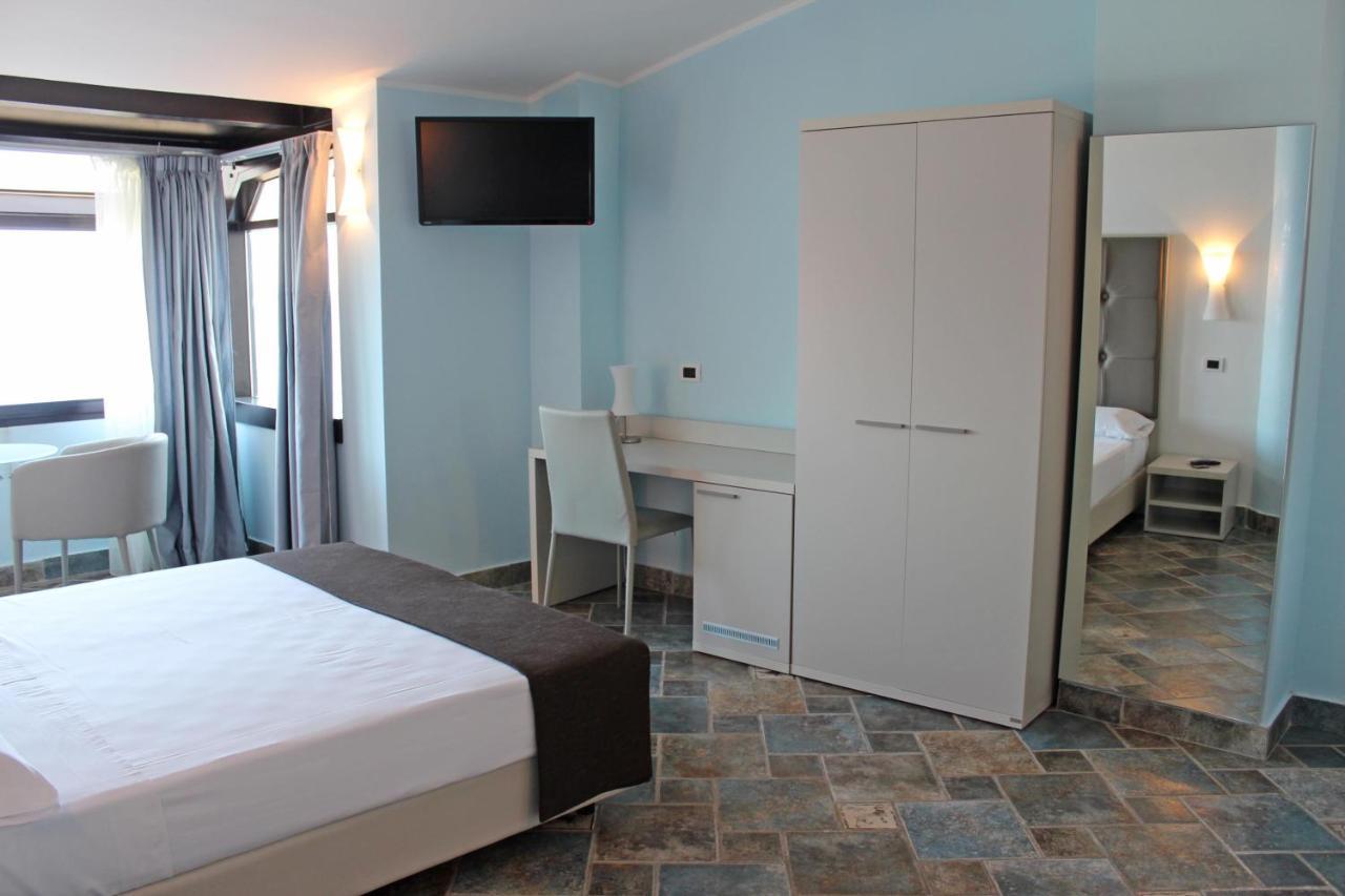 Bb Oasis Scilla Exterior foto