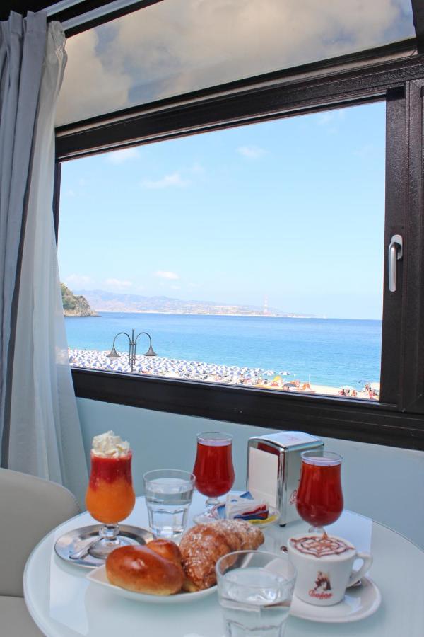 Bb Oasis Scilla Exterior foto