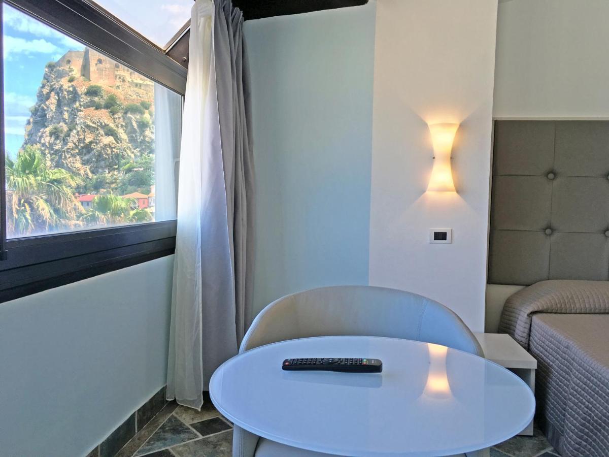 Bb Oasis Scilla Exterior foto