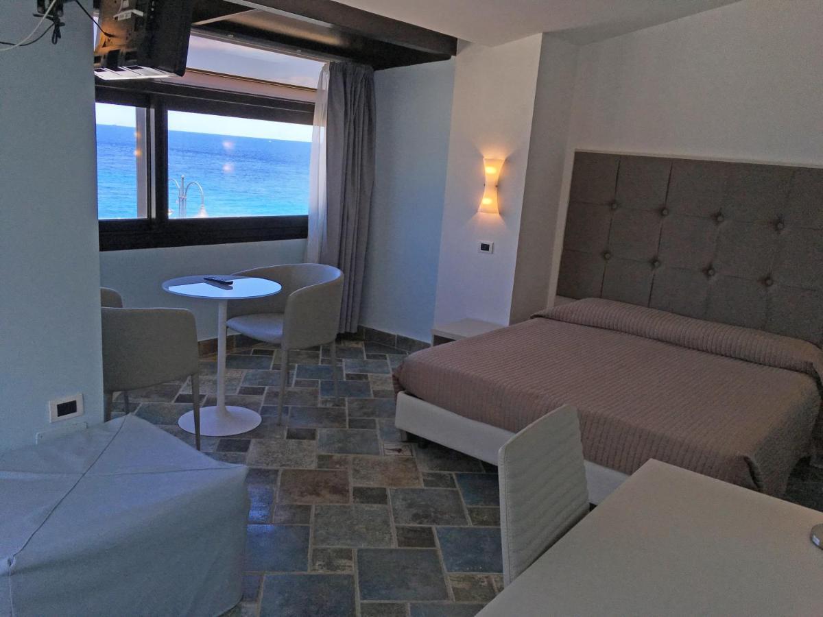 Bb Oasis Scilla Exterior foto