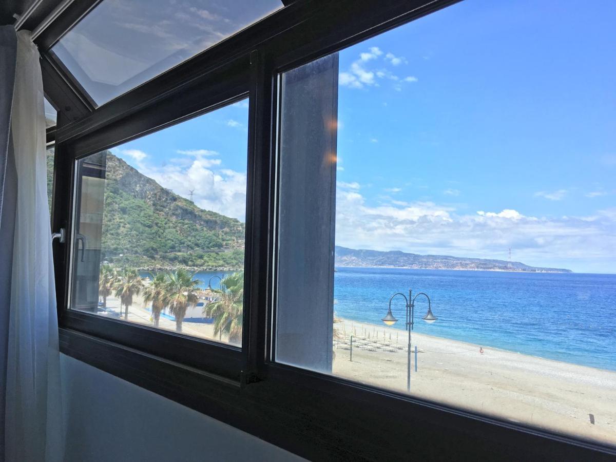Bb Oasis Scilla Exterior foto