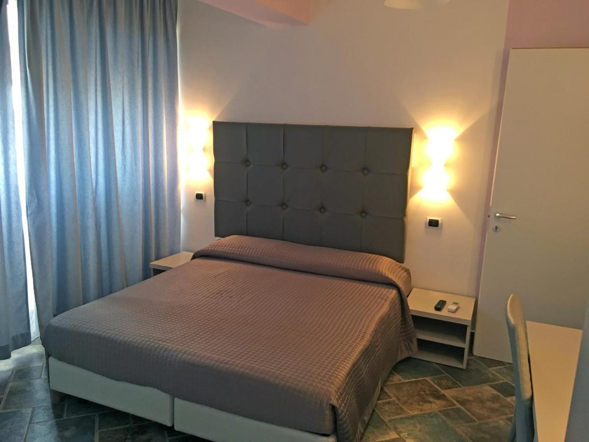 Bb Oasis Scilla Exterior foto