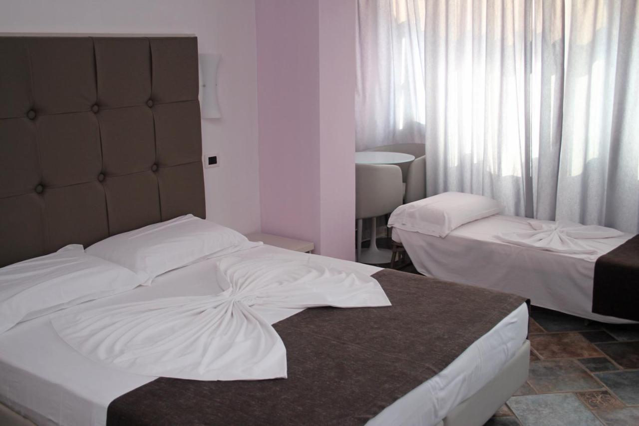 Bb Oasis Scilla Exterior foto